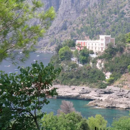 Club San Diego 3* Maratea