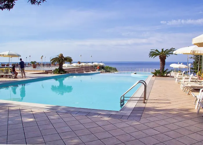 Hotel Club San Diego 3*