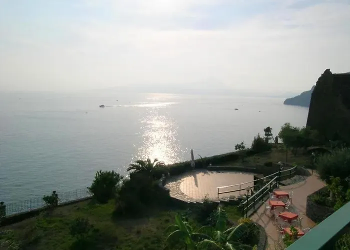 Club San Diego Hotel