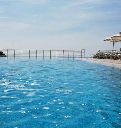 Hotel Club San Diego 3*